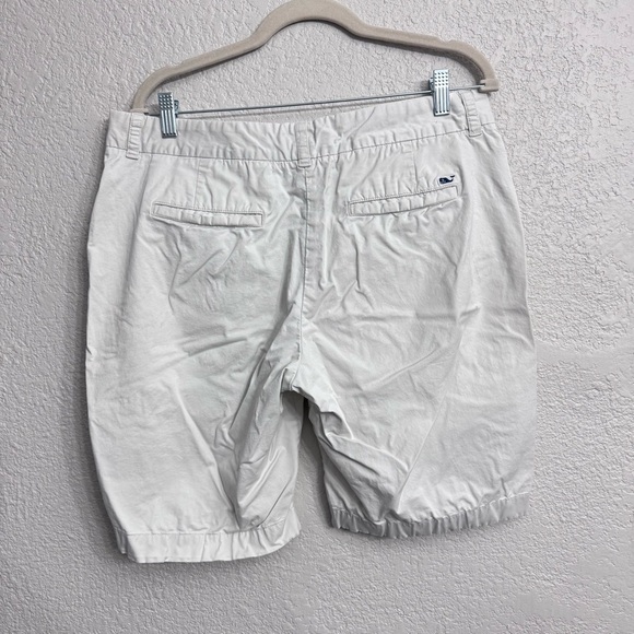 Vineyard Vines Womens Bermuda Khaki Shorts Size 12 Flat Front Chino Whale Logo - Picture 5 of 5